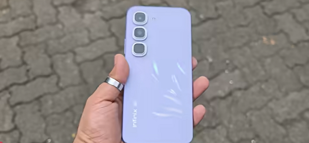 Infinix Hot 70 Pro 5G back design